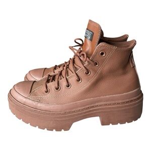 Converse CT All Star Lugged Waterproof Platform Shoes, Women’s size 7.5 Boots